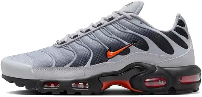 NIKE Men's Air Max Plus Sneaker