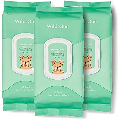 Wild One, Eucalyptus Natural Dog Grooming Wipes, Cruelty-free, resealable lid, 70 wipes per pouch, 210 Count