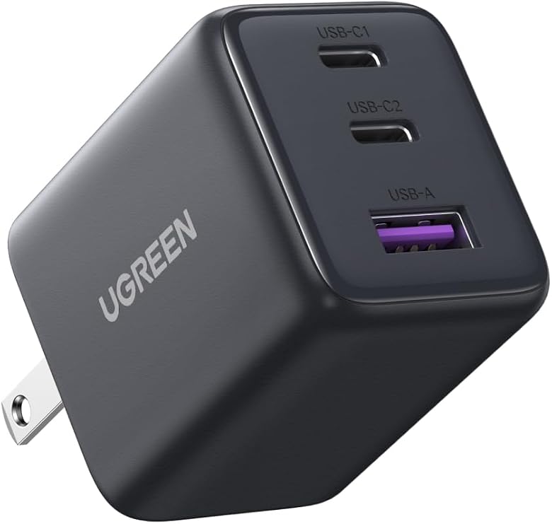 UGREEN Charger Type-C 30W 2*USB-C+1*USB-A PSE Technical Standards Compliance/PD3.0 Support/30W Fast Charging/Compact GaN Adapter Compatible with iPhone 17/16/15/14/13/iPad/Galaxy S25-S10/Google | Compatible with iPhone 17/16/15/14/13/iPad/GalaxyS25-S10/Google Pixel/AirPods/Tablets and other devices