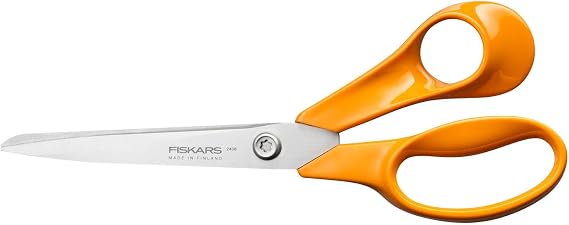 Fiskars Classic Universal Kitchen Scissors, Right-Handed | Total Length: 21 cm, Sustainable Packaging, Quality Steel/Plastic, Orange, 1075031