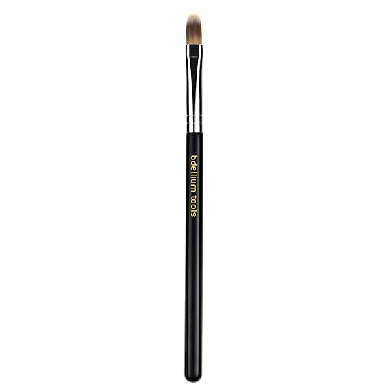 Bdellium Tools Professional Makeup Brush - Maestro Series 934 Precision Concealer - With Soft Synthetic Fibers, For Touch Up (Black, 1pc)
