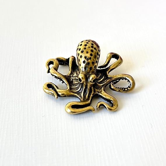 Brass Octopus Figurine, Retro Octopus Statue, Desk Decor, Gift, Handmade, Brass Finish, 4cm x 3.6cm
