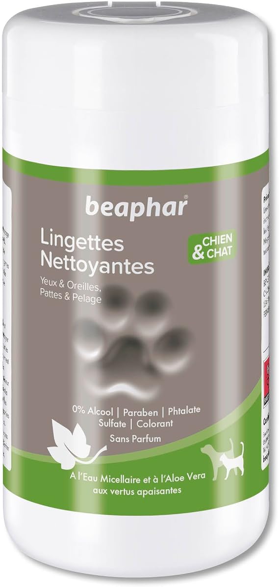 Beaphar Dog and Cat Cleaning Wipes for Paws Fur Eyes and Ears - 100 Wipes