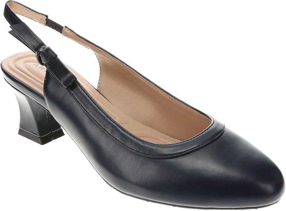 ARRAY Evelyn (Women's)