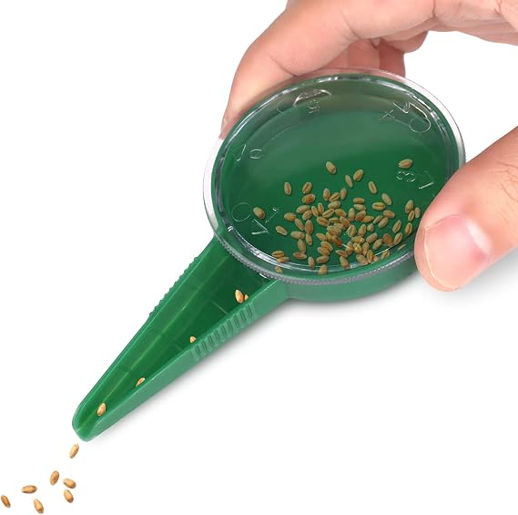Garden Seed Spreader, Pack of 2 Handheld Planter Dispenser Tool, Green, 12 x 6cm, for Flowers and Vegetables