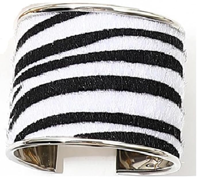 Exaggerated Zebra Leopard Print Open Cuff Bracelet Adjustable Wide Gold Silver Leopard Animal Print Cuff Bangle Bracelets Vintage Wide Geometric Wrap Bracelet for Women Party Jewelry Gifts