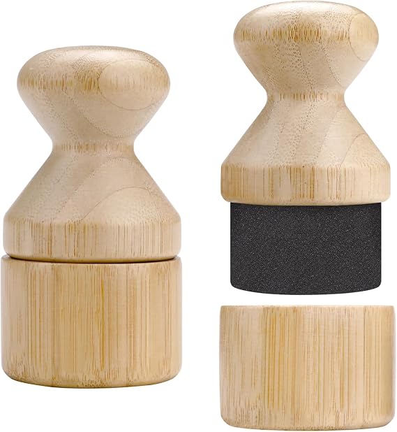 2 Pieces Wood Cutting Board Oil Applicator with Lid, Wood Conditioner Wax Applicator Brush, No Mess Cutting Board Oiling Tool for Butcher Blocks Spatulas Spoons Wooden Utensil (Beige)