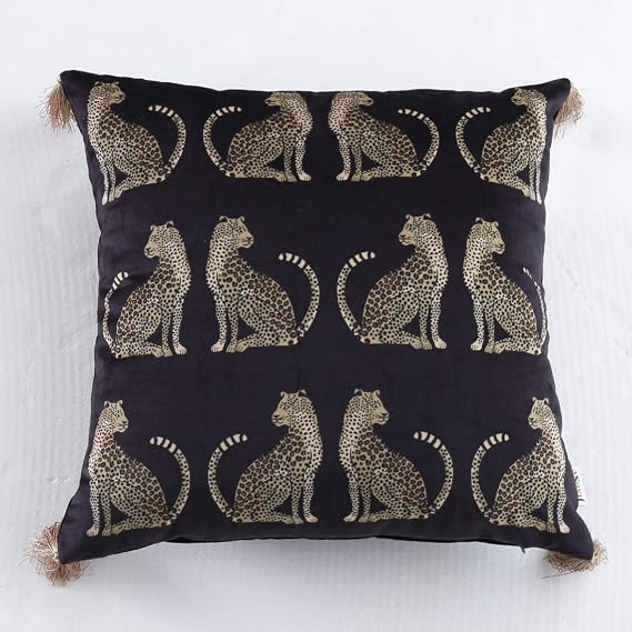 Leopard Printed Throw Pillow Cover with Tassels - Luxury Soft Velvet Cushion Cover for Sofa Couch Stylish Cheetah Decorative Rectangle Pillowcase for Living Room Bedroom (Black,45 * 45cm)
