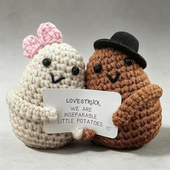 Couples for Him Her, Romantic Hnadmade Crochet Valentines Day Wedding Birthday Gifts for Women Men Girlfriend Boyfriend - I Love You Gift Ideal for Wife Distance Relationship