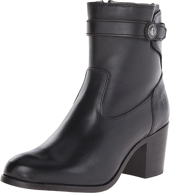 Frye Woman's Malorie Button Short