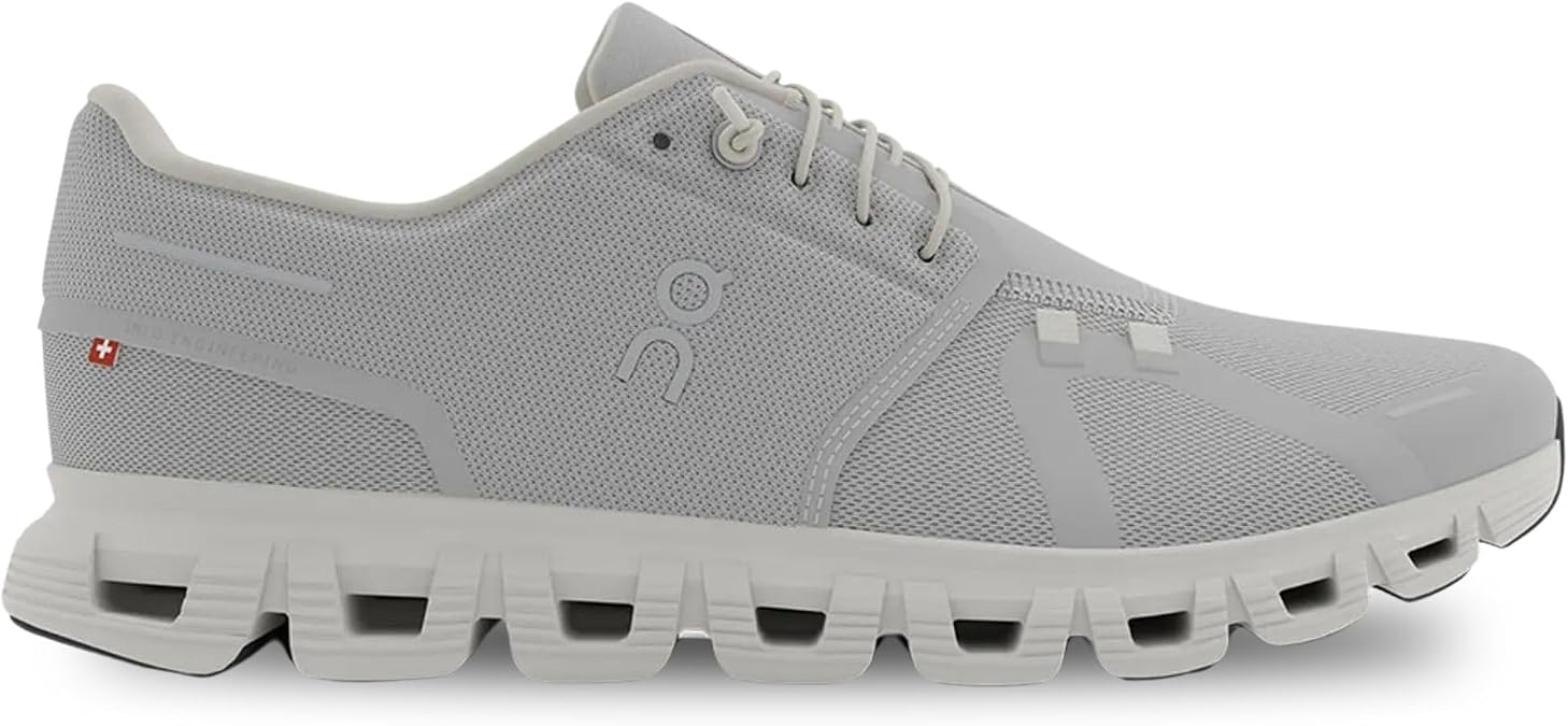 On Women's Cloud 6 Trainers