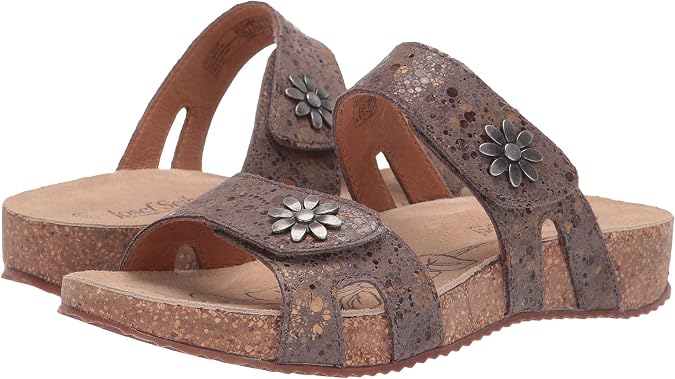 Josef Seibel Women's Tonga 04 Flip Flop