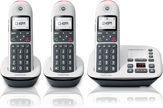 Motorola CD5013 Digital Cordless Telephone Phone with Answering Machine(3 Handsets) DECT 6.0 Long Range System, Big Buttons, Big Backlit Display, Audio Assist, Volume Boost, Block up to 1000 Numbers