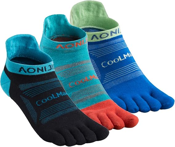 AONIJIE Pack of 3 Sports Socks Athletic Five Toe Socks for Men Women Running Hiking Wicking Crew Low Cut S M L Sizes