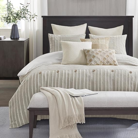 MADISON PARK SIGNATURE Queen Comforter Set Clipped Jacquard Stripes with Buttons Boho Comforter for a Queen-Size Bed, Cotton Oversized Comforters with Removable Cover Boho Bedding, Queen Ivory 8 Piece | Clipped Jacquard Stripes with Buttons Bedding Set, Boho, Oversized, Easy Care, Breathable, Cozy, All Season, Ultra Soft