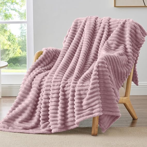BEDELITE Ribbed Fleece Throw Blanket for Couch, Berry Purple, 50"x60"