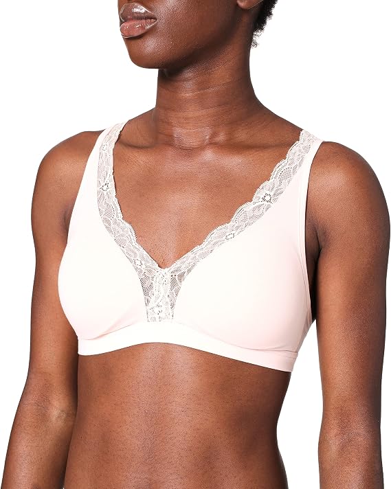 Soft Cup Bra with Cotton Lace Trim by HANRO